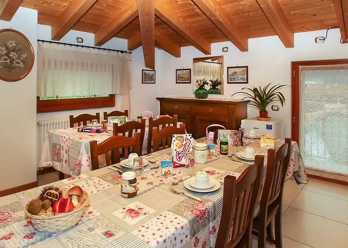 ベッド・アンド・ブレックファスト Al Molin コーリコ